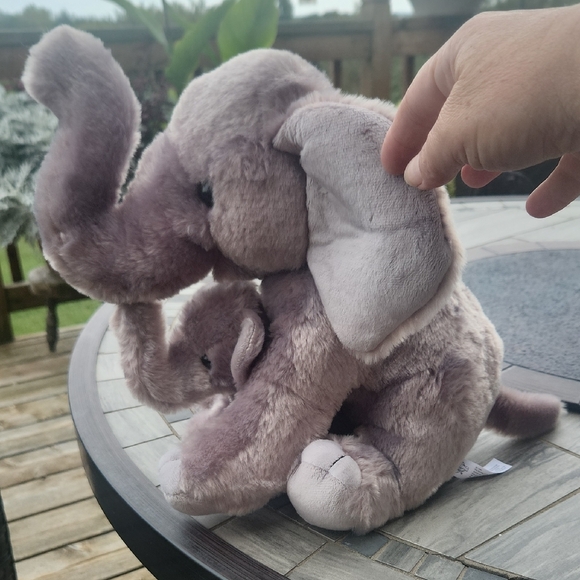 Adorable Elephants Mama And Baby Plush - Picture 5 of 6